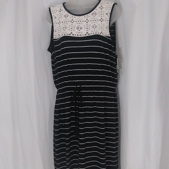 ✳️3️⃣/3️⃣0️⃣✳️Adrienne Vittadini dress - Picture 1 of 5